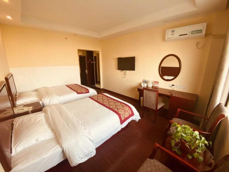 Greentree Inn Huai'An Bus Station Golden Eagle Xinya Huaihai Road Business Hotel Buitenkant foto