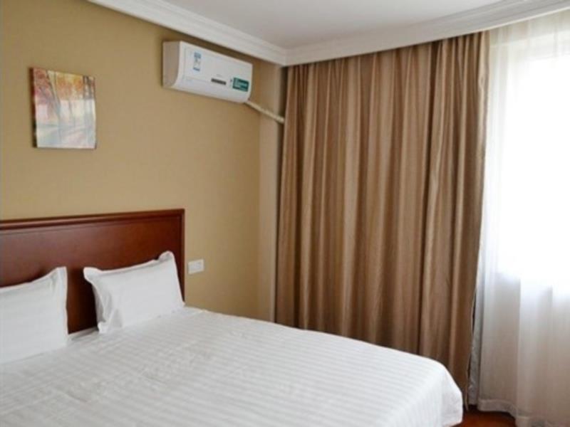 Greentree Inn Huai'An Bus Station Golden Eagle Xinya Huaihai Road Business Hotel Buitenkant foto