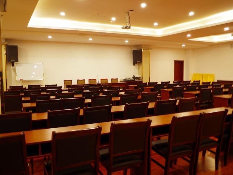 Greentree Inn Huai'An Bus Station Golden Eagle Xinya Huaihai Road Business Hotel Buitenkant foto