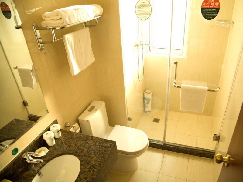 Greentree Inn Huai'An Bus Station Golden Eagle Xinya Huaihai Road Business Hotel Buitenkant foto