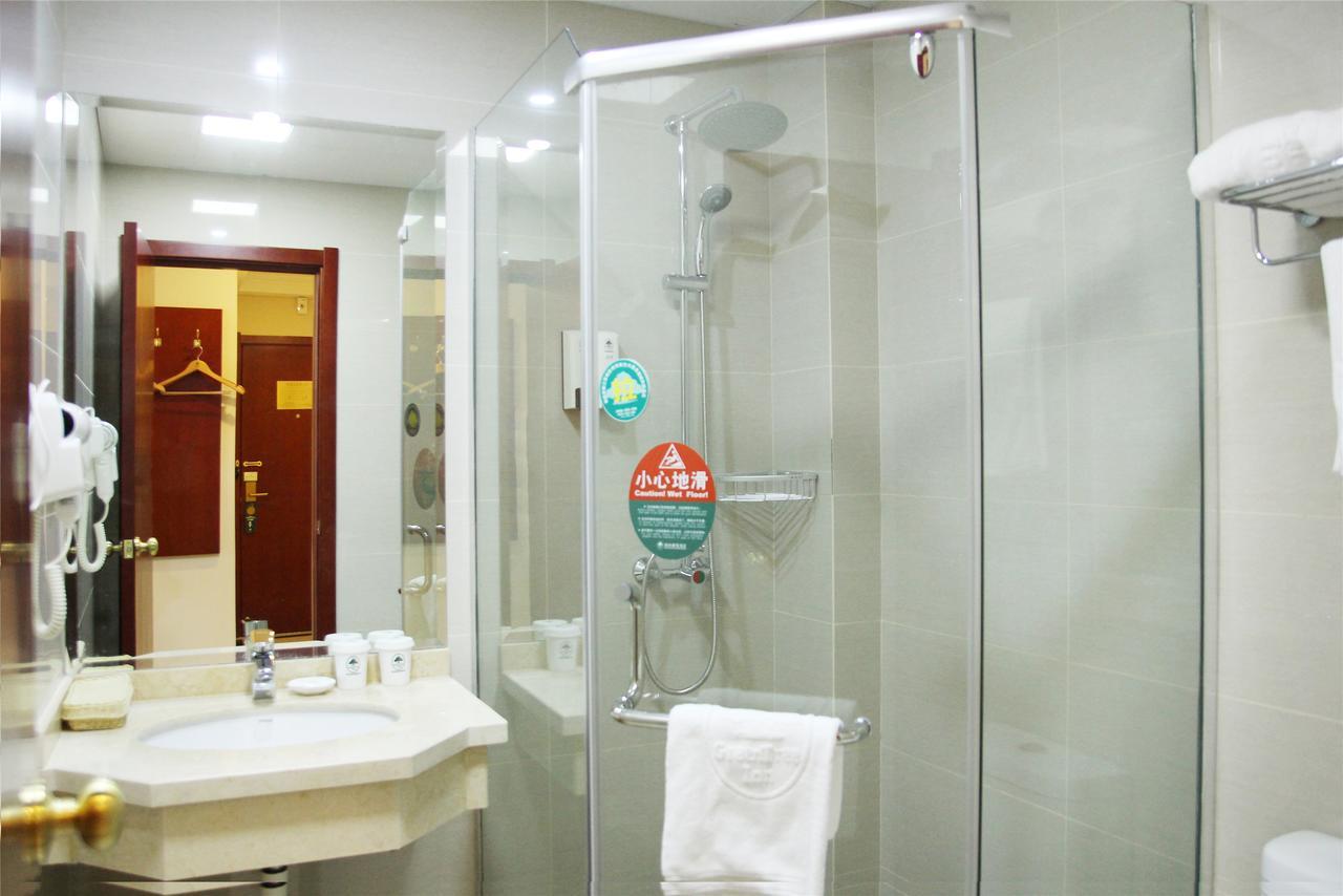 Greentree Inn Huai'An Bus Station Golden Eagle Xinya Huaihai Road Business Hotel Buitenkant foto