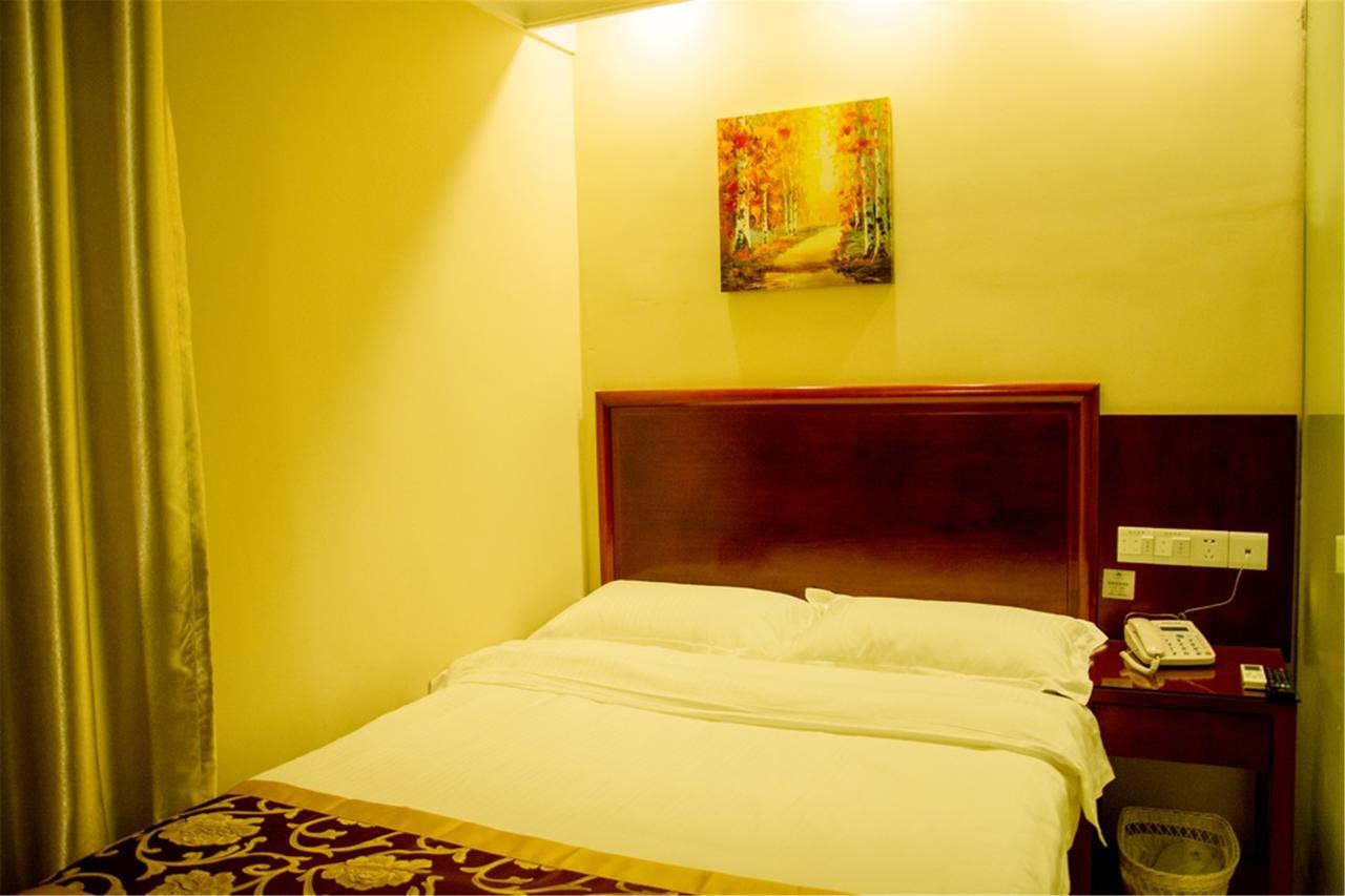 Greentree Inn Huai'An Bus Station Golden Eagle Xinya Huaihai Road Business Hotel Buitenkant foto