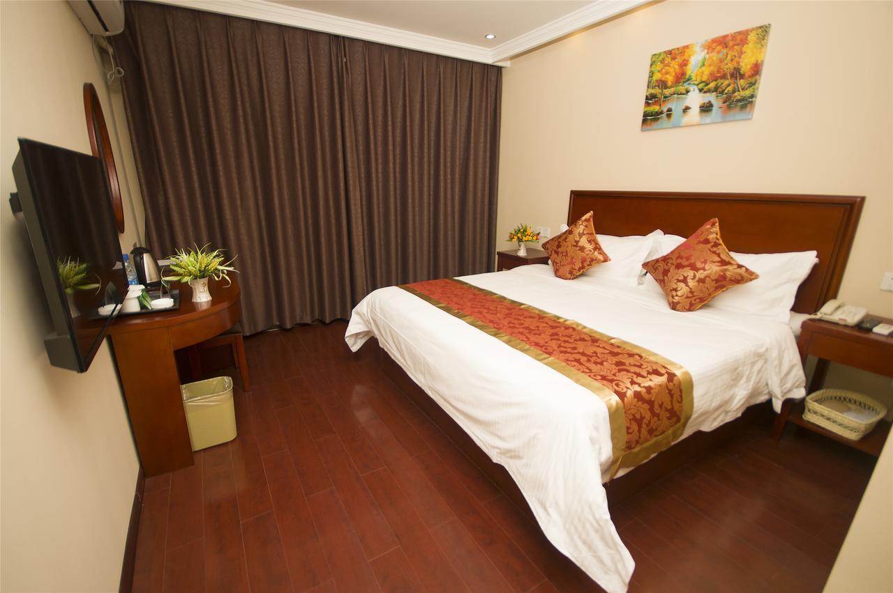 Greentree Inn Huai'An Bus Station Golden Eagle Xinya Huaihai Road Business Hotel Buitenkant foto